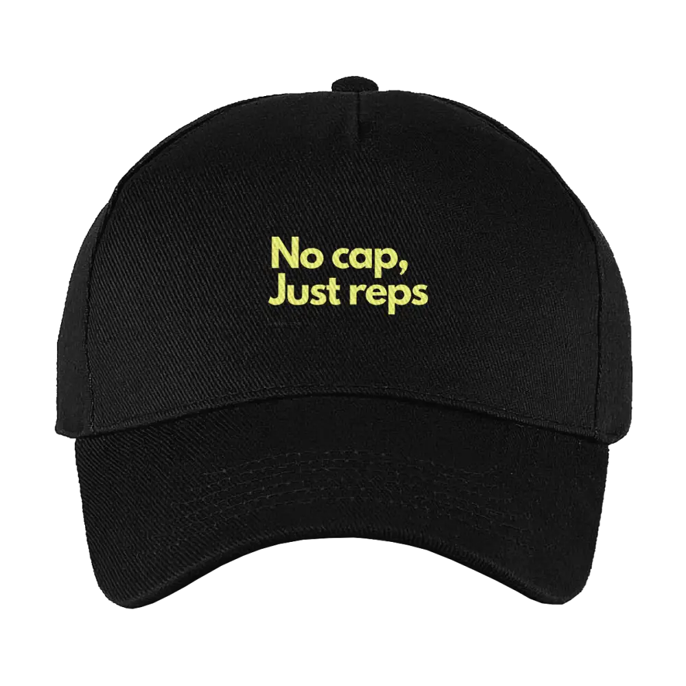 Zwarte baseballpet met gele tekst ’No cap, Just reps’.